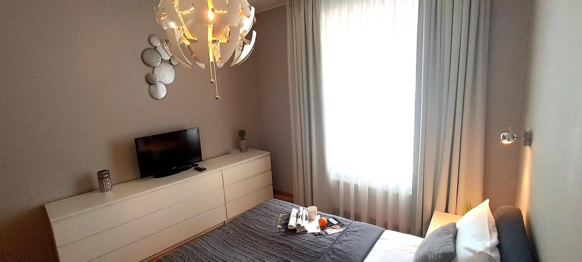 Old Town 2 Bedroom Apartment Near Dome Square & Scenic Waterfront Riga Kültér fotó