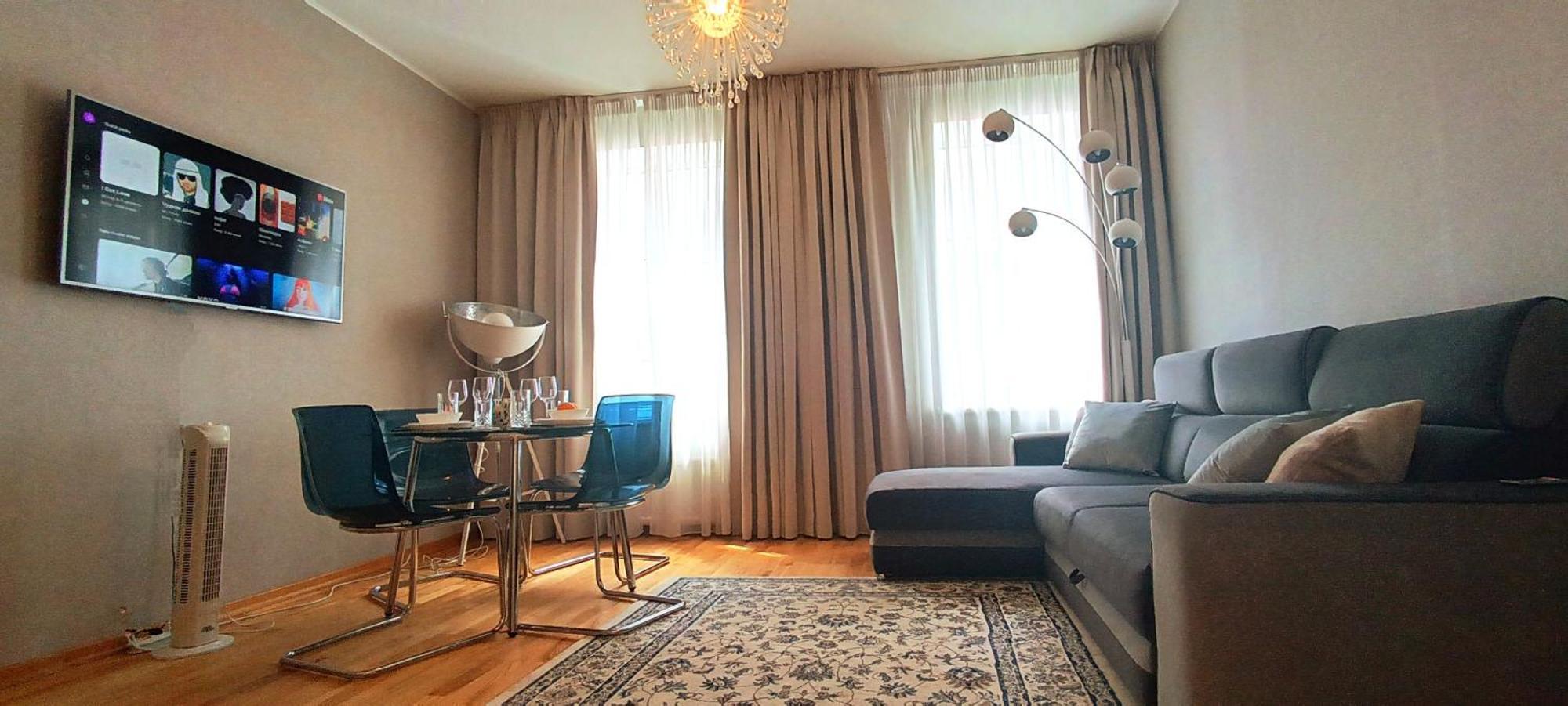 Old Town 2 Bedroom Apartment Near Dome Square & Scenic Waterfront Riga Kültér fotó
